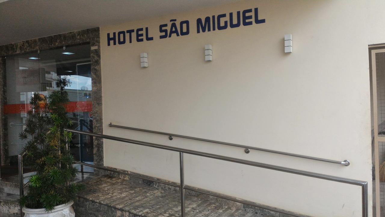 Hotel Sao Miguel Колатина Экстерьер фото